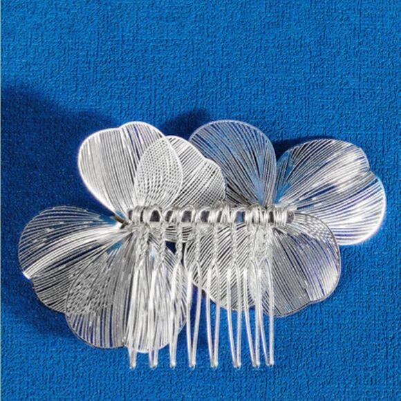 Silver Floral Beach Hair Comb Accessory New - Picture 6 of 11